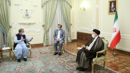 Raisi: Irani nuk ka kufizime në rritjen e marrëdhënieve ekonomike dhe të sigurisë me Pakistanin