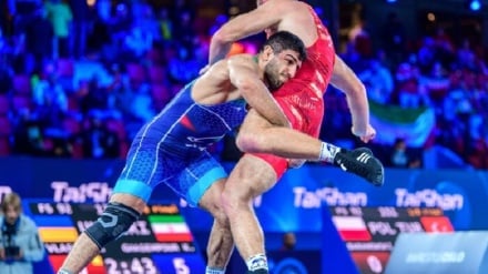کسب سومین مدال طلای ایران در مسابقات کشتی آزاد قهرمانی جهان