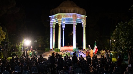 Mengenang Penyair Terkenal Persia