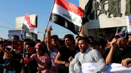 شلیک از سامانه سفارت آمریکا در بغداد همزمان با تحصن معترضان عراقی