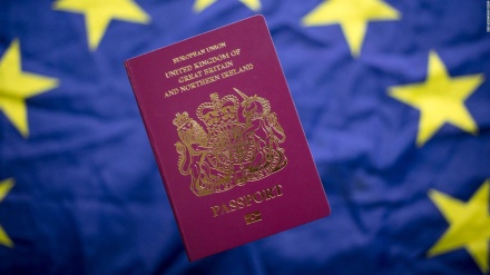 Qytetarët europianë do të lejohen të hyjnë në Britani vetëm me pasaportë