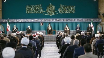 Lideri suprem i Revolucionit Islamik të Iranit: Shtetet që kanë normalizuar marrëdhëniet me sionistët, le ta kompensojnë gabimin e tyre