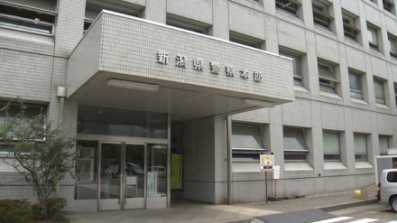 新潟･湯沢町で20代から30代の男女5人が車中で死亡、自殺図ったか
