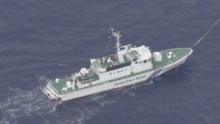 沖縄南方海上で海保の巡視艇が立ち往生、漂流中の軽石吸引で
