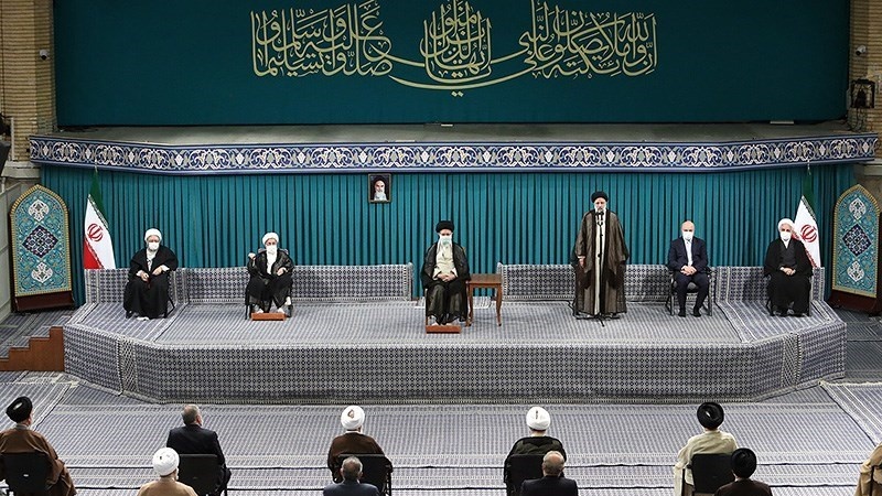 Tamu undangan Konferensi Persatuan Islam ke-35 bertemu Rahbar, Minggu (24/10/2021).