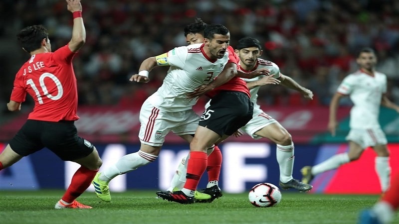 آغاز رقابت ایران و کره جنوبی در مقدماتی جام جهانی فوتبال