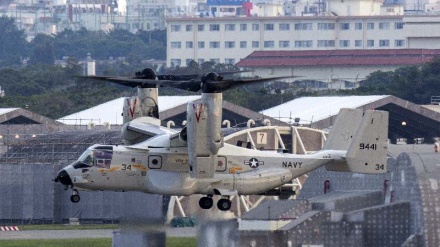 米軍嘉手納基地周辺で、オスプレイが飛行訓練　