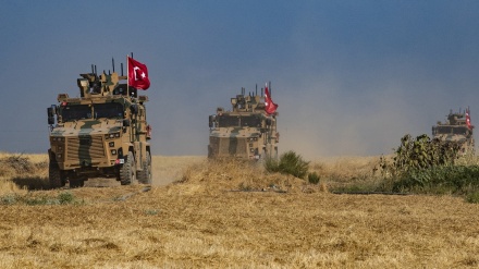 Tubim masiv i banorëve të Aleppos, në kundërshtim me pushtimin turk