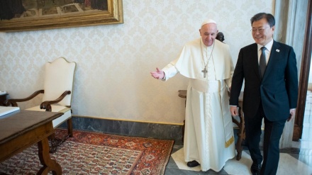 La pace tra due Coree al centro dell’incontro tra il Papa e Moon Jae-in