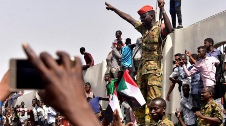 Sudan: dimostranti anti-golpe bloccano strade
