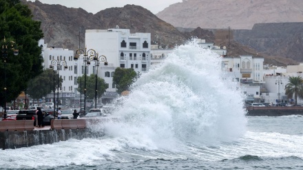 Maltempo in Oman: 16 morti a causa delle forti piogge