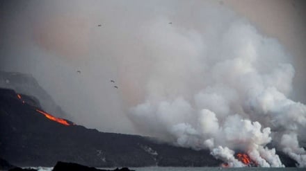 La Palma, il vulcano in eruzione continua a danneggiare ettari di terreno