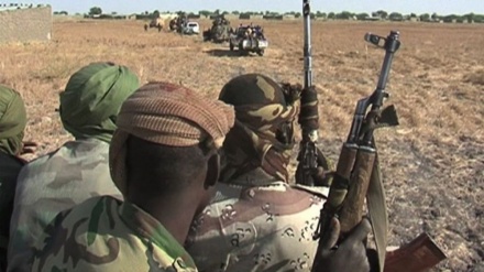 Gunmen raid mosque in central Nigeria, kill at least 16