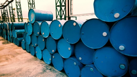 東京原油市場、３年ぶりの高値　世界的な原油高で