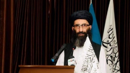 وزیر معارف طالبان: مردم نمی‌خواهند دختران خود را به مکتب بفرستند