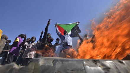 Ten more killed as anti-coup protests in Sudan turn deadly again