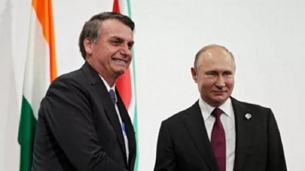 Putin 'ha accettato' invito in Brasile di Bolsonaro