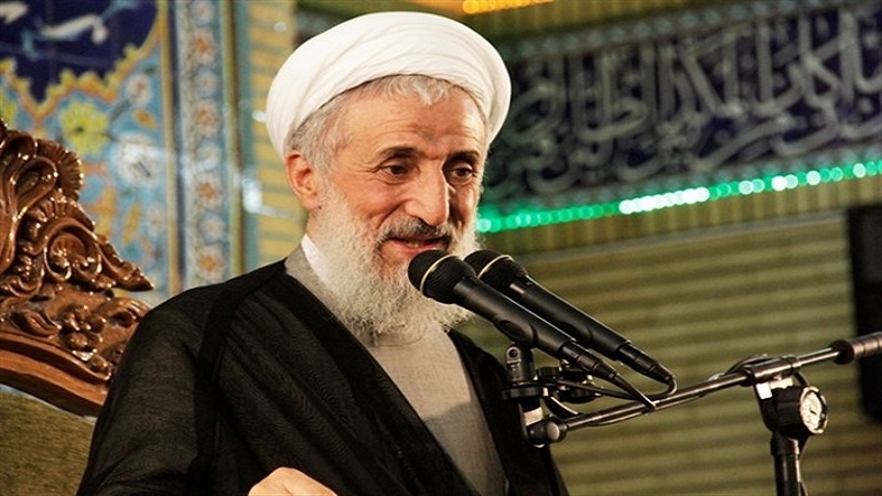 تاکید خطیب جمعه تهران بر دریافت تضمین‌ در مذاکرات لغو تحریم‌های ایران