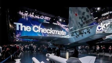Rusya'nın yeni savaş uçağı SU-75 Checkmate Katar'da görücüye çıktı