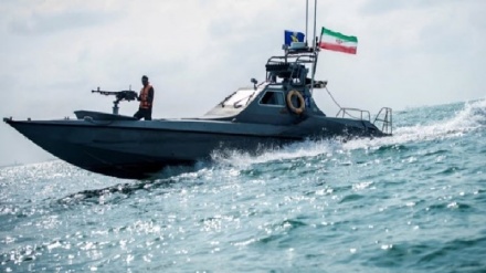 משמרות המהפרה סיכלו מהלך פיראטי אמריקני לגניבת הנפט האיראני בים עומאן
