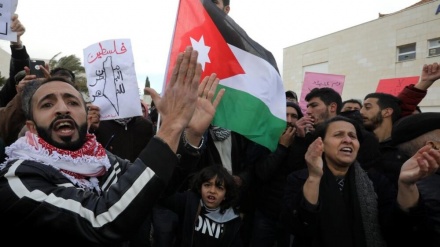 Jordanezët protestojnë kundër marrëveshjes 'ujë kundrejt energjisë' me Izraelin