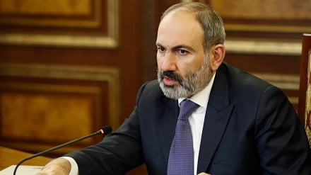Armenian PM accuses Azeri soldiers of fresh border violation, dismisses defense minister