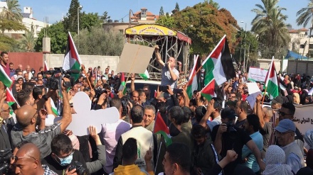 Filistinliler ABD'nin UNRWA'yı finanse etme koşullarına karşı çıkıyor