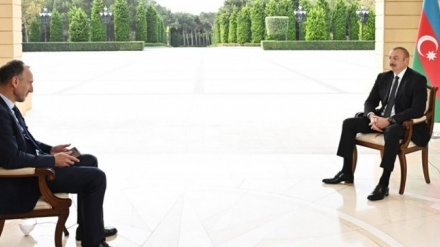 Aliyev: Ermenistan'a da Saddam Irak'ı gibi yaptırım uygulanmsı gerekirdi