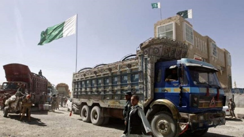 پاکستان تجارت خود را از طریق افغانستان با ازبکستان آغاز کرد