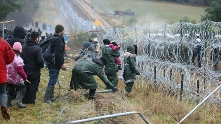 Crisi migranti, scontro Polonia-Bielorussia: spari al confine