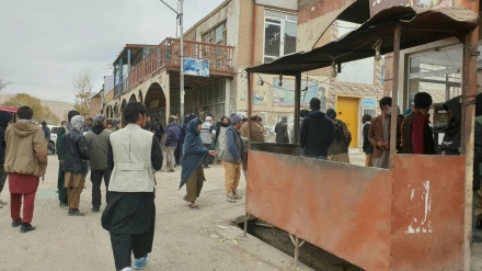 Sesama Pasukan Taliban Saling Tembak di Bamiyan