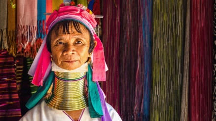 イラン人研究者が、東南アジアの「首長族」について語る