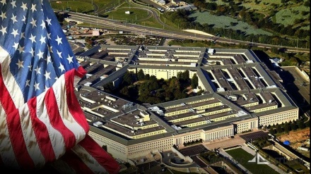 五角大楼：伊朗海军直升机危险地接近美国军舰