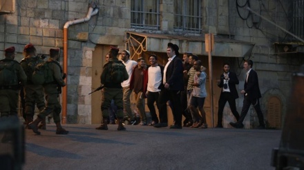 अरब टीकाकार अतवान का जायज़ाः बैतुल मुक़द्दस के भीतर फ़िलिस्तीनी युवा की शहादत प्रेमी कार्यवाही छोटी घटना नहीं, हमास का बहुत बड़ा संदेश है