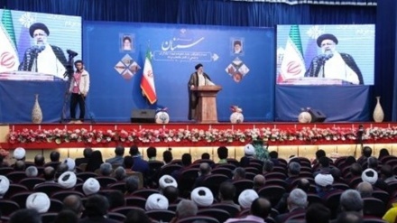 President highlights Iran’s push for economic independence