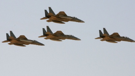 サウジの戦闘機が、イエメンのサヌアやサアダを攻撃