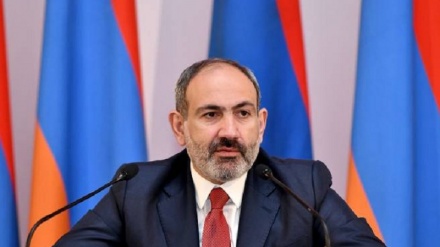 Paşinyan: İran kamyonları Ermenistan’ın yeni caddesini kullansın
