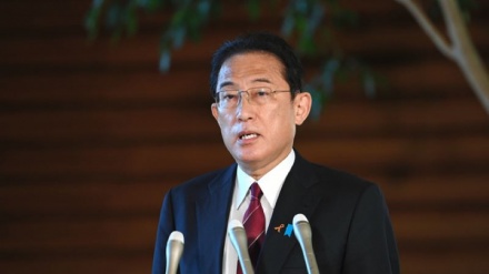 岸田首相が、次の組閣までは外相を兼務　　　　　　　　　　