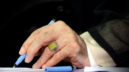 İslami İnğilabi yolə rəhbər:bəsicion məmləkəti həmmə umumiyə məsəlonədə əsər əbaxş və problem həl bıkə be bəznen.