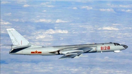 中国とロシアの爆撃機 日本周辺上空を共同飛行 防衛省警戒強化