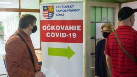 Slovacchia, da lunedi' Lockdown ai non vaccinati 