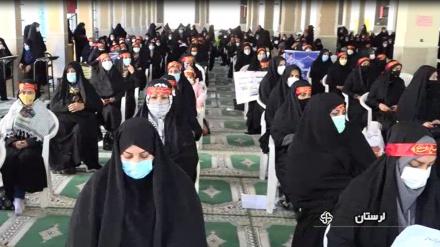 Ribuan Anggota Basij Lorestan Peringati Pekan Basij