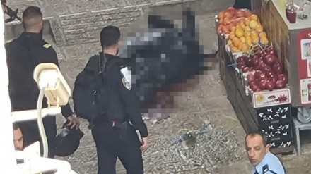 Zionist forces martyr Palestinian man in al-Quds