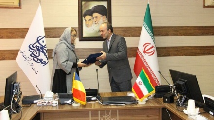 伊朗学生事务服务中心主任：增加留学生人数是科学部的优先事项之一