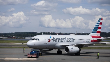 美国取消数百个航班、乘客陷入困境