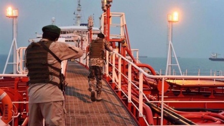 CGRI: l'US Navy veut la guerre?