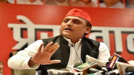 উত্তর প্রদেশে বিধানসভা নির্বাচনে এমন ছক্কা মারুন বিজেপি যাতে বল খুঁজে না পায় : অখিলেশ 