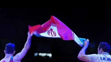 一名伊朗人当选世界摔跤联盟教练