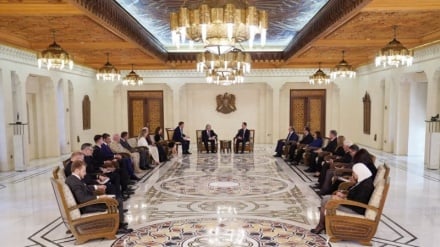 Vizitat diplomatike në Siri; Dështimi i politikës së izolimit