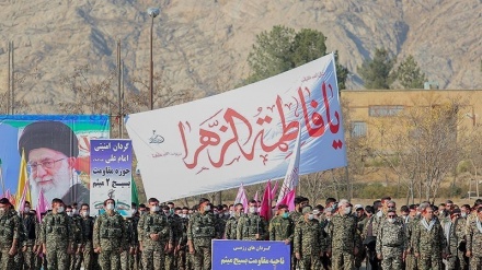 Di Hadapan Basij, Komandan IRGC Membacakan Pesan Rahbar